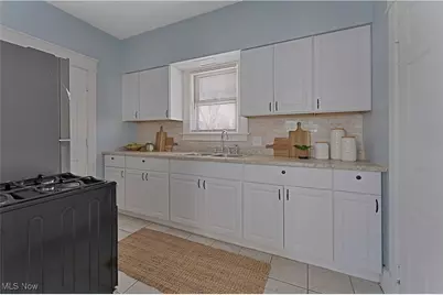 306 Maplewood Avenue, Struthers, OH 44471 - Photo 15