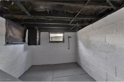 306 Maplewood Avenue, Struthers, OH 44471 - Photo 29