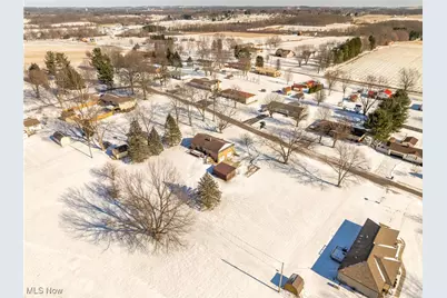 1945 Fairbrook Avenue NE, East Canton, OH 44730 - Photo 37