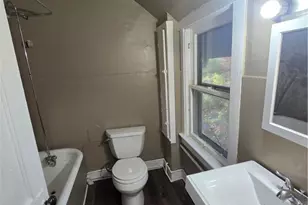 1534 E 133rd St, Loveland, OH 44112 - Photo 7