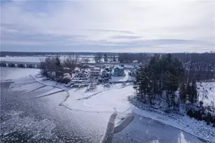 664 Pine Dr, Lake Milton, OH 44429 - Photo 9