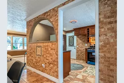 3713 Easton Road, Norton, OH 44203 - Photo 9