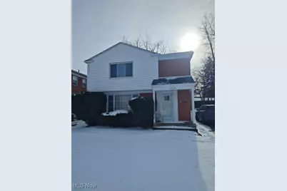 17460 Chagrin Boulevard, Huber Heights, OH 44120 - Photo 1