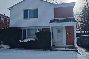 17460 Chagrin Blvd, Huber Heights, OH 44120 - Photo 1