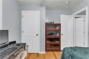 10249 W Ridge Rd, Elyria, OH 44035 - Photo 17