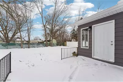 2601 Sherwood Drive, Lorain, OH 44053 - Photo 29