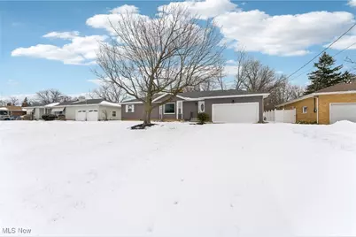 2601 Sherwood Drive, Lorain, OH 44053 - Photo 1