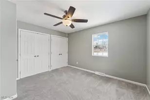 2601 Sherwood Dr, Lorain, OH 44053 - Photo 19