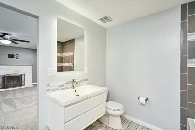 4110 Big Spruce Drive, Akron, OH 44333 - Photo 17