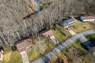 60 Teri Ln, Little Hocking, OH 45742 - Photo 9