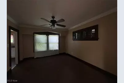 13203 Alvin Avenue, Garfield Heights, OH 44105 - Photo 9