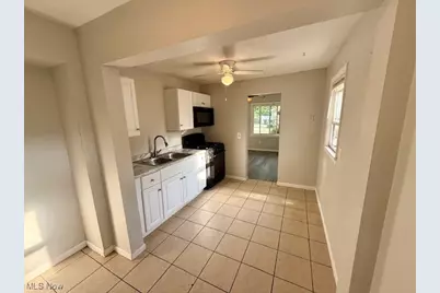 2521 44th Street NW, Canton, OH 44709 - Photo 11