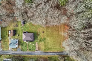 24 Center St, Leetonia, OH 44431 - Photo 35