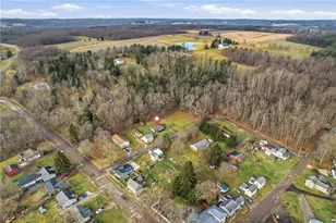 24 Center St, Leetonia, OH 44431 - Photo 49