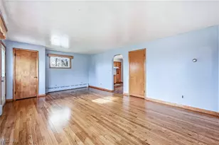 24 Center St, Leetonia, OH 44431 - Photo 5