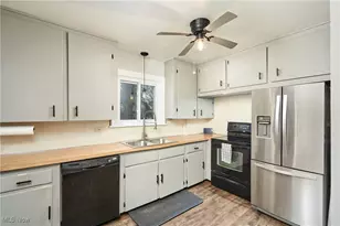 495 Letchworth Dr, Akron, OH 44303 - Photo 7