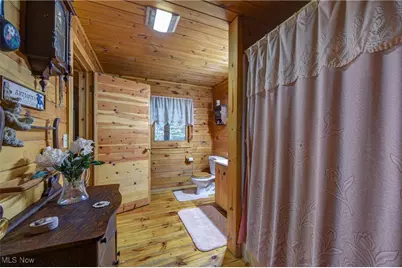 49215 Whittlesey Road, Amherst, OH 44001 - Photo 23