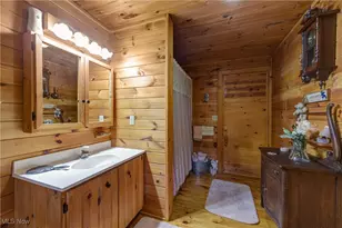 49215 Whittlesey Rd, Amherst, OH 44001 - Photo 25