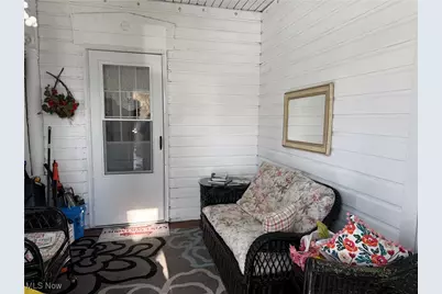 515 W 3rd Street, Uhrichsville, OH 44683 - Photo 19