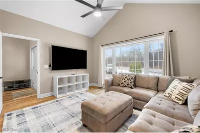 39600 Aurora Road, Solon, OH 44139 - Photo 7