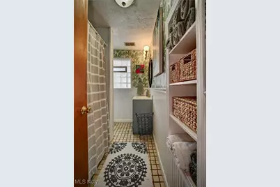 106 Maplecrest Street SW, North Canton, OH 44720 - Photo 15