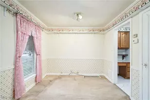 305 Hayes Ave, Cuyahoga Falls, OH 44221 - Photo 7