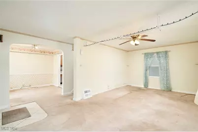 305 Hayes Avenue, Cuyahoga Falls, OH 44221 - Photo 9