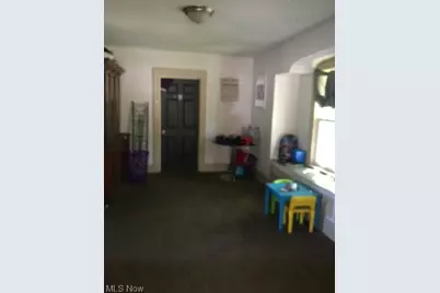 1411 W 21st Street, Lorain, OH 44052 - Photo 3