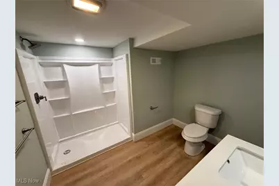 2185 Rexwood Road, Cleveland Heights, OH 44118 - Photo 15