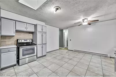 132 Mount Vernon Court, Elyria, OH 44035 - Photo 21