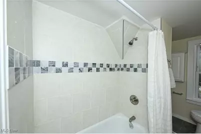 614 Parkview Avenue, Akron, OH 44310 - Photo 17