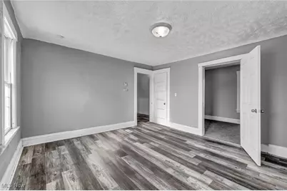 3124 W 11th Place, Loveland, OH 44109 - Photo 11