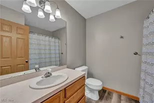 7568 Monterey Bay, Mentor on the Lake, OH 44060 - Photo 21