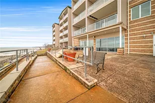 4699 Lake Rd, Geneva on the Lake, OH 44041 - Photo 9