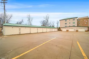 4699 Lake Rd, Geneva on the Lake, OH 44041 - Photo 7