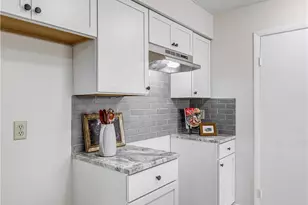 2550 Chamberlain Rd, Fairlawn, OH 44333 - Photo 11