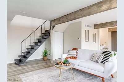 2550 Chamberlain Road #B-4, Fairlawn, OH 44333 - Photo 3