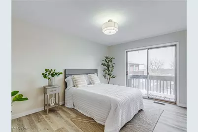 2550 Chamberlain Road #B-4, Fairlawn, OH 44333 - Photo 15