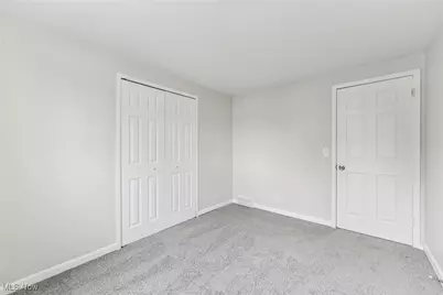 848 Jamestown Avenue, Elyria, OH 44035 - Photo 25