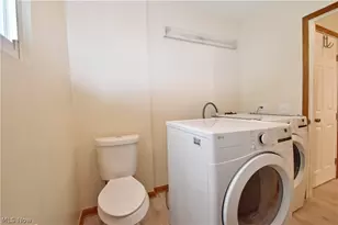 734 Corice St, Akron, OH 44306 - Photo 15