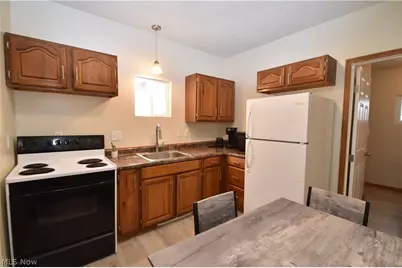 734 Corice Street, Akron, OH 44306 - Photo 9