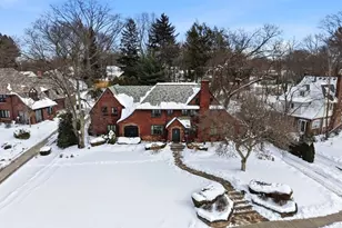 1153 Sunset View Dr, Akron, OH 44313 - Photo 3