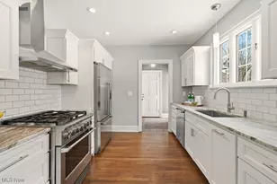 1153 Sunset View Dr, Akron, OH 44313 - Photo 21