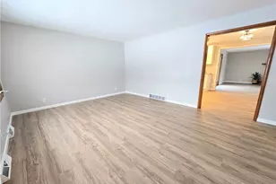 7424 Button Rd, Mentor, OH 44060 - Photo 11