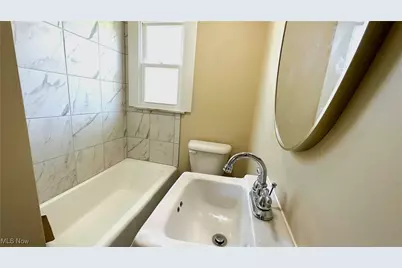 2339 Chestnut Street, Steubenville, OH 43952 - Photo 7