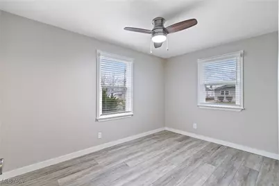 581 Stanley Road, Akron, OH 44312 - Photo 17