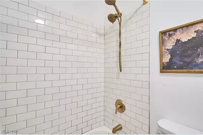 635 N Hawkins Avenue, Akron, OH 44313 - Photo 17