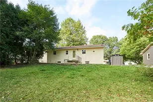 635 N Hawkins Ave, Akron, OH 44313 - Photo 5