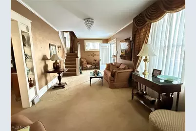 717 Woodlawn Road, Steubenville, OH 43952 - Photo 5