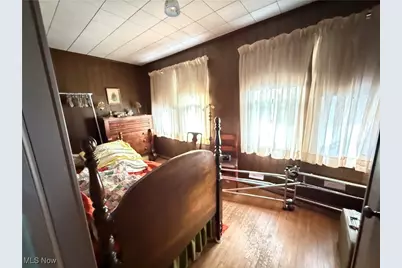 717 Woodlawn Road, Steubenville, OH 43952 - Photo 17